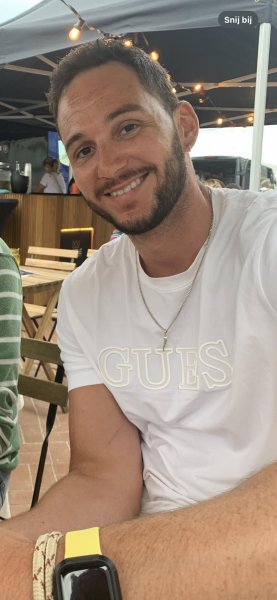 nikolas